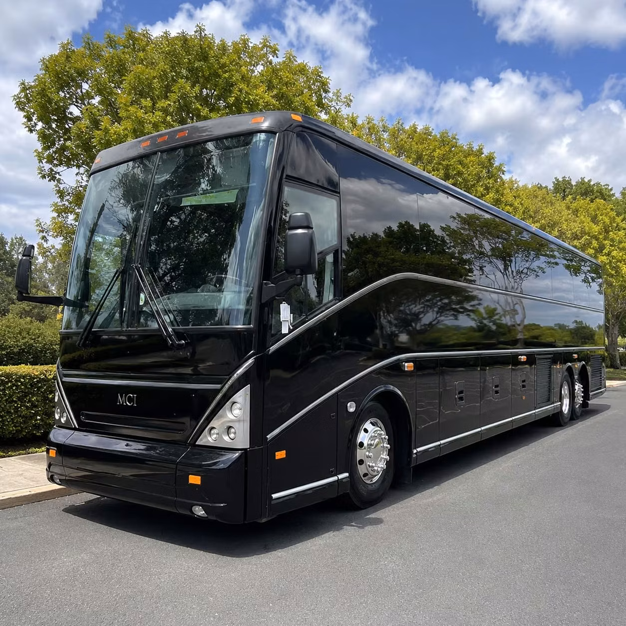 live music night transportation along gainesville s entertainment district